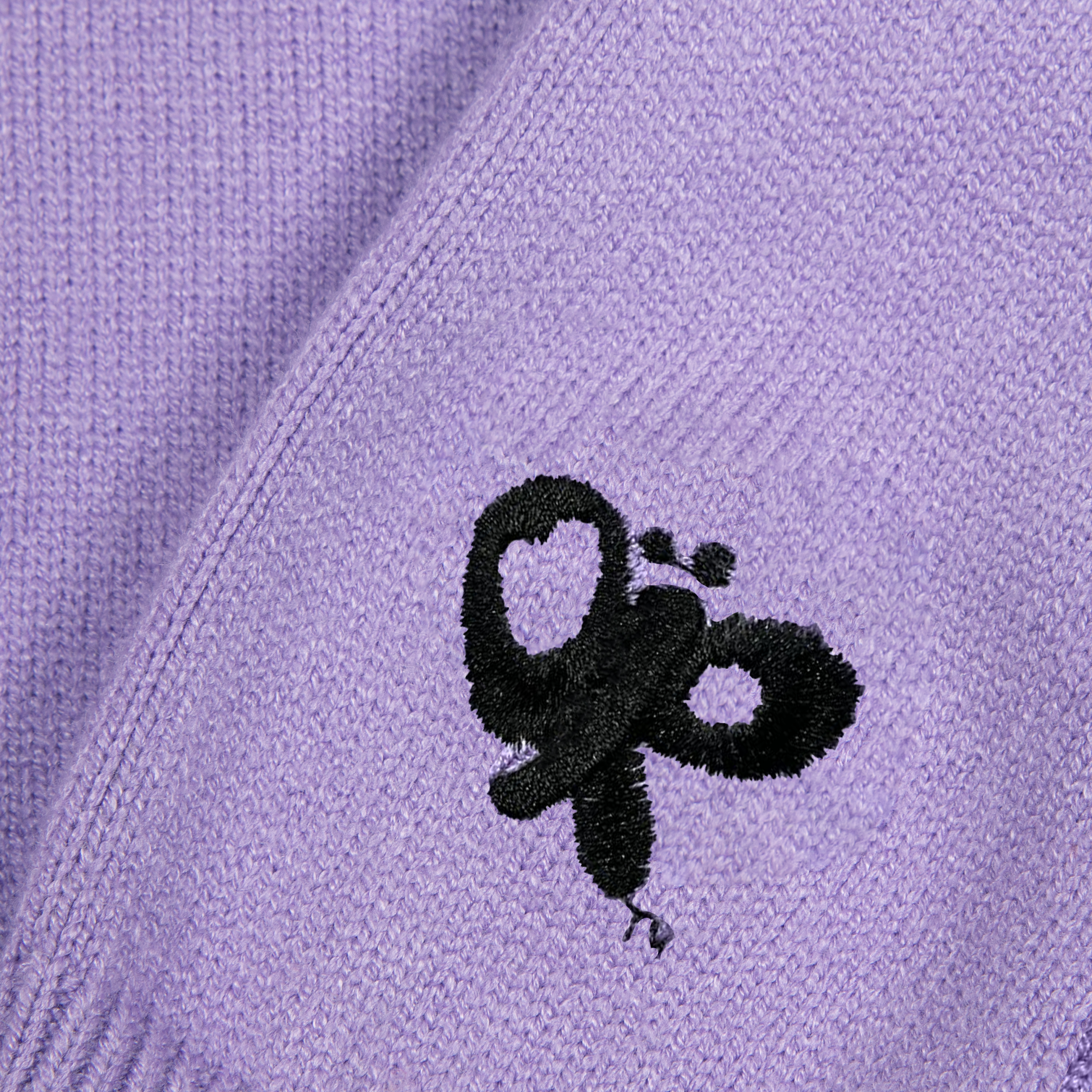 Sweater_Detail.png